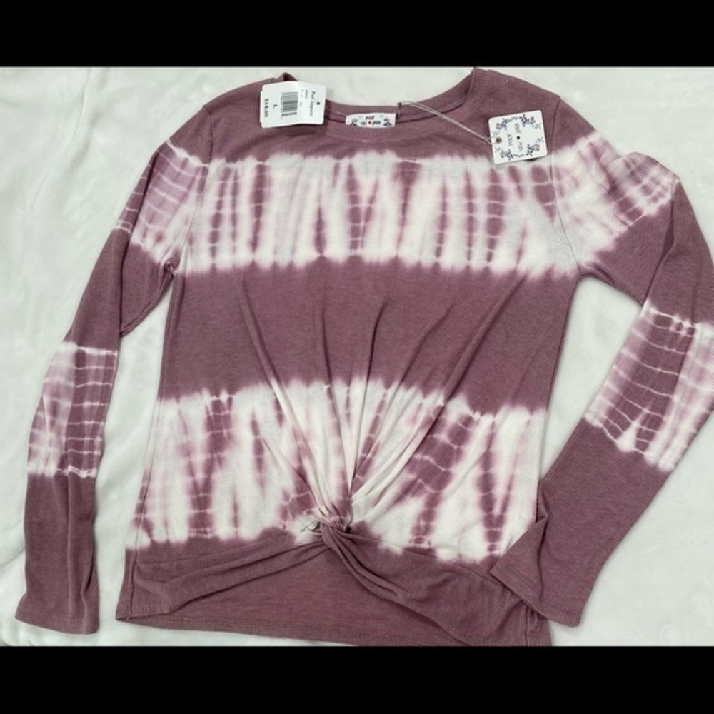 Poof New York Top